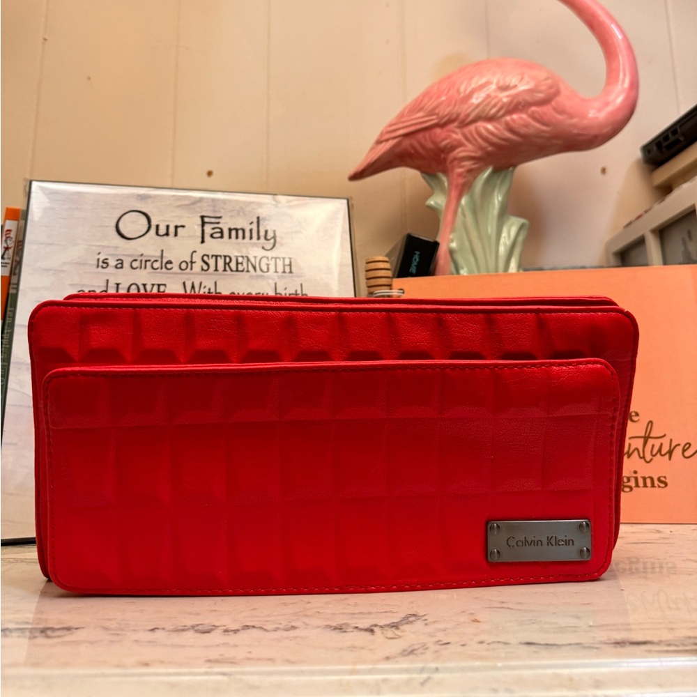 Calvin Klein Clutch LIKE NEW EUC